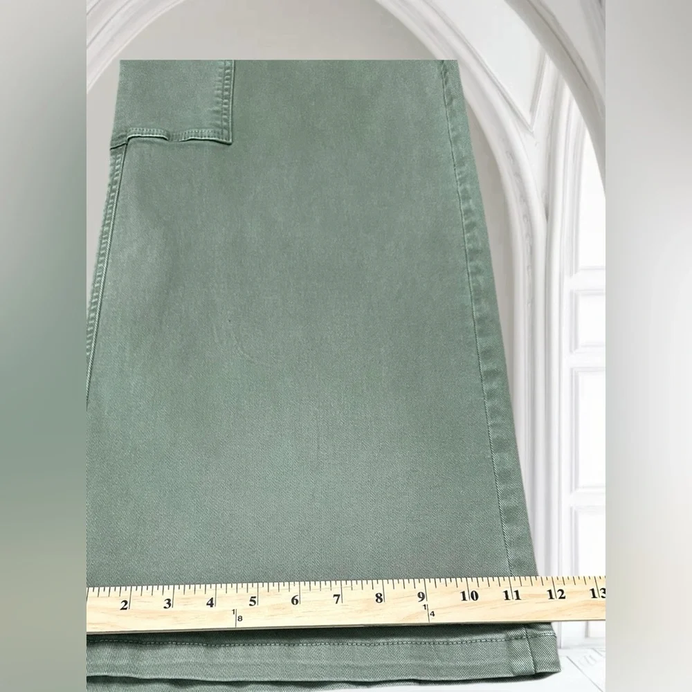 Mica Los Angeles Downeast WideLeg Cargo Jeans. Green. Size: 30 (12) NWT - Picture 9 of 12